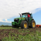 En la actualidad, existe maquinaria especializada para realizar la siembra directa en superficies agrícolas.-- IGR