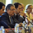 El ministro Juan Ignacio Zoido en la reunión que ha mantenido este jueves con los delegados del Gobierno de toda España.-DIEGO PÉREZ/EFE