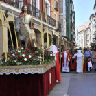 Un momento de la procesión del Domingo de Ramos-María Ferrer