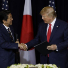 Trump ha promovido el acuerdo como una forma de reducir el déficit comercial masivo de su país con Japón.-AP