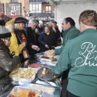 El acto de Asaja logró congregar a cientos de sorianos y visitantes en el centro de la ciudad.-VALENTIN GUISANDE