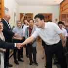 Una delegación de técnicos de China visita el Centro Sociosanitario Hermanas Hospitalarias en Palencia, para conocer la gestión de la asistencia.-ICAL
