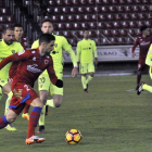 La temporada pasada el Numancia ganaba al Almería con un gol de Marc Mateu.-DIEGO MAYOR