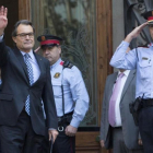 Artur Mas sale del Tribunal Superior de Justícia de Cataluña tras declarar como imputado por la consulta del 9-N.-FERRAN NADEU