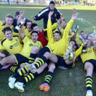Los jugadores del Arcóbriga celebran el título de campeón provincial. / ÁLVARO MARTÍNEZ-