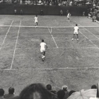 Los equipos de España y la India en el partido dobles de la Final Interzonas de la Copa Davis en 1965 en el Tenis Barcelona.-NICOLÁS G.