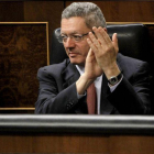 Ruiz Gallardon durante un pleno en el Congreso de los Diputados.-JOSE LUIS ROCA