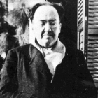 Antonio Machado, en Villa Amparo en la localidad valenciana de Rocafort, poco antes de trasladarse a Barcelona en abril de 1938.-EL PERIÓDICO