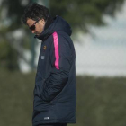 Luis Enrique, en un entrenamiento del Barça.-Foto: JORDI COTRINA