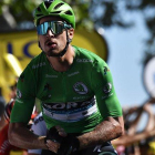 El ’increíble Sagan’ celebra el triunfo en la quinta etapa del Tour imitando el gesto de Hulk al entrar en meta.-JEFF PACHOUD (AFP)