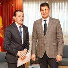 El consejero de la Presidencia, Ángel Ibáñez, mantiene un encuentro con el presidente de la Diputación Provincial de Valladolid, Conrado Íscar.