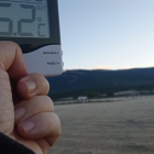 El termómetro, por debajo de los cinco grados bajo cero en las inmediaciones de Duruelo de la Sierra. AGUSTÍN SANDOVAL