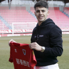 Álvaro Aguado fue presentado ayer como el tercer refuerzo del Numancia en enero.-Luis Ángel Tejedor