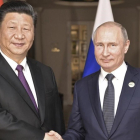 Xi Jinping y Vladimir Putin en Johanesburgo. /-AP / ALEXEI NIKOLSKY