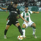 Andoni López con los colores del Almería la pasada temporada en Segunda División.-LFP