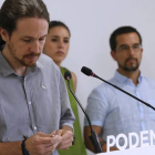 El secretario general de Podemos, Pablo Iglesias, durante la rueda de prensa de este lunes, 6 de julio, tras la reunión del órgano del consejo de coordinacion del partido.-Foto: DAVID CASTRO