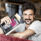 Brett Scott, promocionando su libro ’Hackeando el futuro del dinero'.-MARTÍ FRADERA