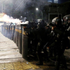 La policía de Indonesia controla protestas por las elecciones presidenciales.-REUTERS