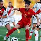 La jugadora Ester González en un partido contra el Rayo Vallecano.-EFE