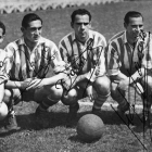 De izquierda a derecha, Iriondo, Venancio, Zarra, Panizo y Gainza en una imagen de 1945.-EFE