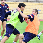 Del Pino en un entrenamiento con el Numancia. / Álvaro Martínez-