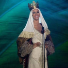 La representante española a Miss Universo con el atuendo tradicional que representa a su país.-Foto:   AP / J. PAT CARTER