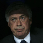 Carlo Ancelotti, durante un encuentro con el Madrid.-AP / DANIEL OCHOA DE OLZA
