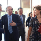 El presidente de la Junta de Castilla y León, Juan Vicente Herrera, y la ministra de Agricultura y Medio Ambiente, Isabel García Tejerina, participan en la Convención Nacional de la Cámara de Comercio Hispana de los Estados Unidos.-ICAL