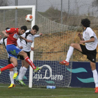El Numancia B empató sin goles ante el Salmantino. / DIEGO MAYOR-