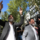 Jordi Sànchez y Jordi Cuixart, tras declarar en la Audiencia Nacional por un delito de sedición.-DAVID CASTRO