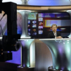 Grabación del programa de humor  Canal+ Francia 'Les Guignols de l'info'.-Foto: AFP / STEPHAN DE SAKUTIN