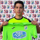 Andrew Das Neves con la camiseta del Almazán.-D.S.