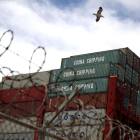 Mercancías chinas en contenedores en el puerto de Oakland, California.-/ JUSTIN SULLIVAN (AFP)
