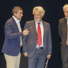 David Cantarero, Pablo Lago , Fernando Lara, Juan Luis Beltrán, y Lucía Santamaría ayer en el Congreso de Enfermería.-SANTI OTERO