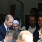 El principe Guillermo del Reino Unido en la mezquita Masjid Al Noor en Christchurch, Nueva Zelanda.-EFE / AAP POOL EPA