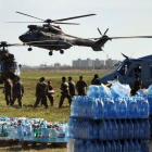 El miércoles llegarán a Venezuela 300 toneladas de ayuda humanitaria de Rusia.-AFP