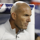 Zidane, en el último partido del Madrid-KAMIL KRZACZYNSKI / EFE