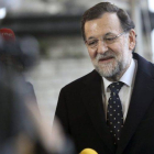 Foto de archivo. Mariano Rajoy a su llegada a una reunión del Partido Popular Europeo en Bruselas.-Foto: OLIVIER HOSLET / EFE