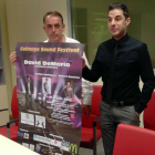 Serrano y García muestran el cartel del Golmayo Sound Festival.-T. C.