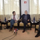 El director de ELMUNDODECASTILLAYLEÓN, Pablo R. Lago, Ángel Hernández, de CCOO, Agustín Prieto, de UGT y Santiago Aparicio, de Cecale.-VALENTÍN GUISANDE