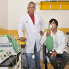 Alfredo Córdova y Diego Fernández, en prácticas de hipoxia intermitente-V. GUISANDE