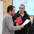 Javier Muñoz con Alberto Santamaría y el emprendedor Jorge Santamaría. J.A.C.