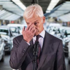 Matthias Müller, presidente de Volkswagen, en la fábrica de Wolfsburg.-AFP PHOTO / ODD ANDERSEN