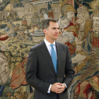 El Rey, en el palacio de la Zarzuela, donde tiene lugar la ronda de contactos con los partidos para la investidura.-EFE