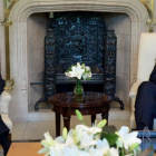 Francisco González y Mauricio Macri, en la Casa Rosada.-
