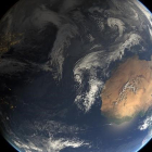 Imagen satelital compuesta de la tormenta subtropical Alex, ahora convertido en huracán, a la altura de las Azores el pasado 14 de enero.-EUMETSAT