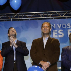 Mariano Rajoy, entre Rita Barberá, Francisco Camps y Alfonso Rus, en un acto del PP valenciano, en mayo del 2008.-MIGUEL LORENZO