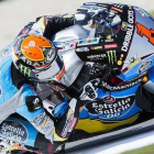 Tito Rabat conduciendo su Kalex en el Grand Prix de Moto2 en Assen.-Foto: VINCENT JANNINK / AP