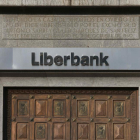 Oficina central de Liberbank en Oviedo.-J.L.CEREIJIDO (EFE)