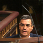 Sánchez se dirige al estrado, este lunes.-DAVID CASTRO